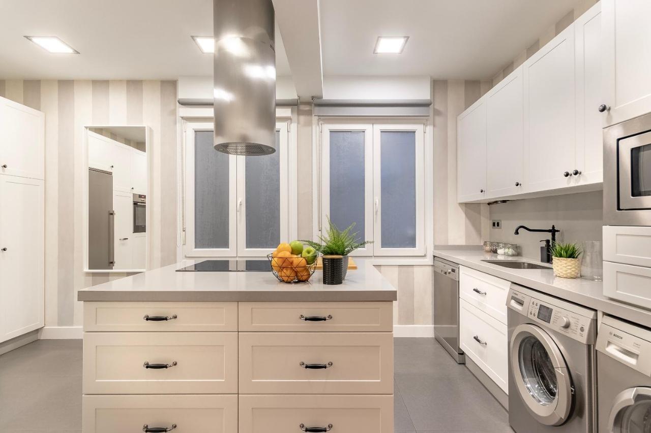 Gran Apartamento Con Estilo En El Centro De Bilbao Kültér fotó